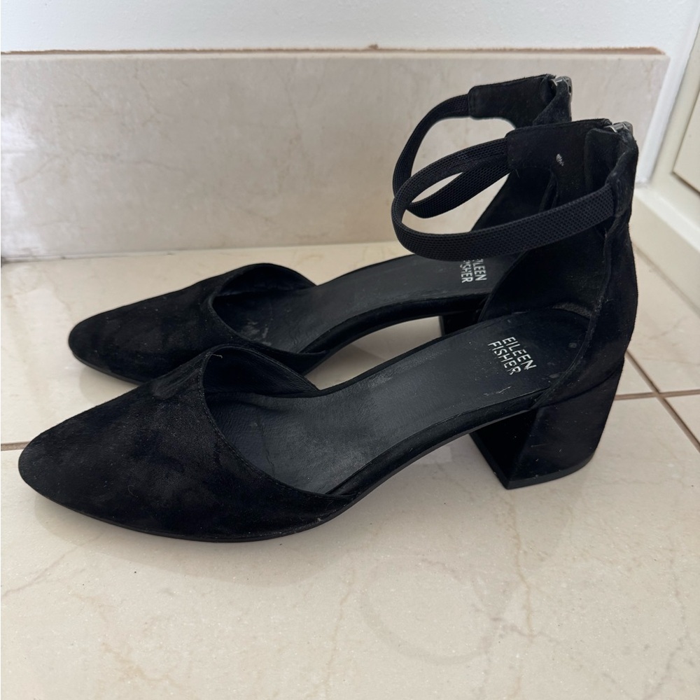 Eileen fisher women’s black pumps size 9 block heel ankle strap